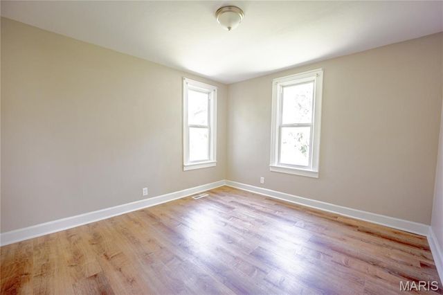 403 W Van Buren Street, Belleville, IL 62220