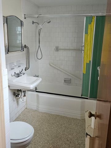 49 Sparks, Lowell, MA 01852