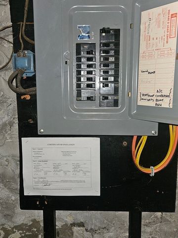 49 Sparks, Lowell, MA 01852