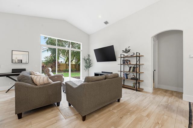 8321 Bob-o-link Drive, West Palm Beach, FL 33412