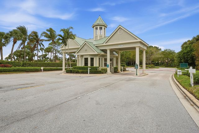 8321 Bob-o-link Drive, West Palm Beach, FL 33412