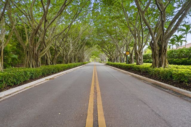 8321 Bob-o-link Drive, West Palm Beach, FL 33412