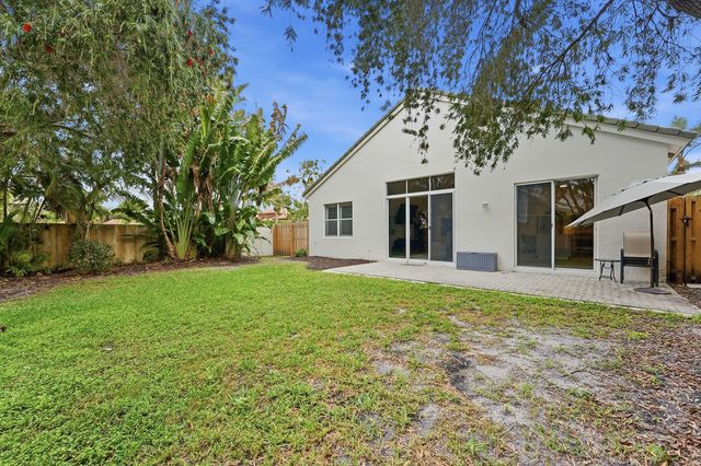 8321 Bob-o-link Drive, West Palm Beach, FL 33412