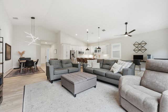 8321 Bob-o-link Drive, West Palm Beach, FL 33412