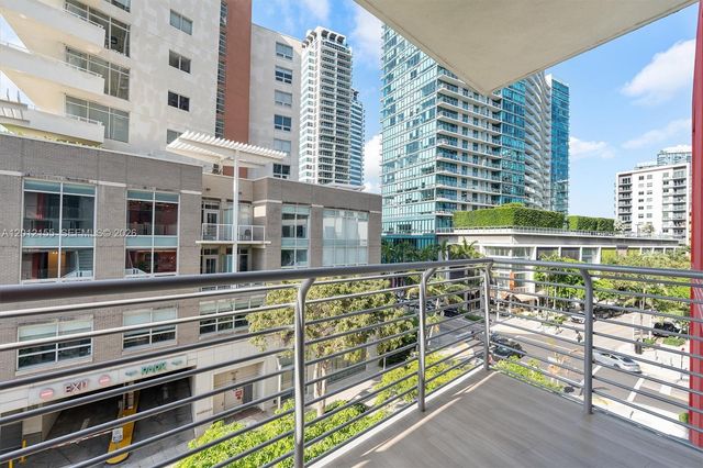 90 NE 32 St 413, Miami, FL 33127