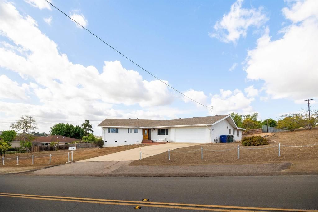 3714 El Canto Dr, Spring Valley, CA 91977 — photo 2