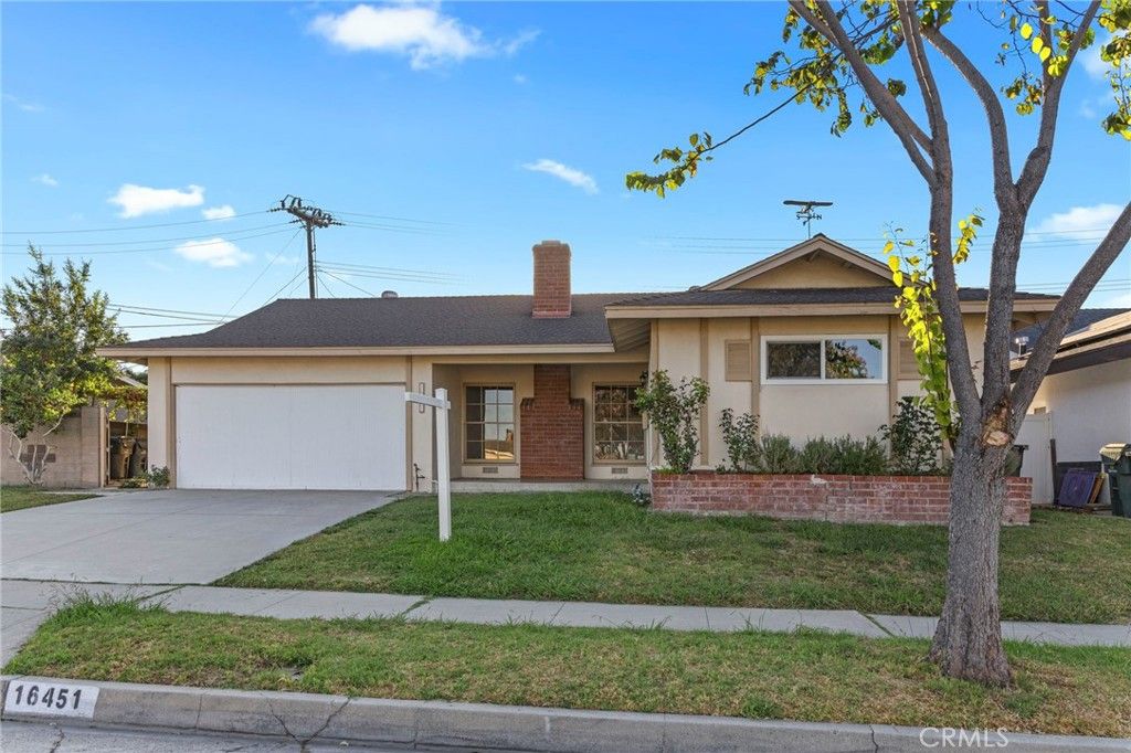 16451 Rhone, Huntington Beach, CA 92647 — photo 2