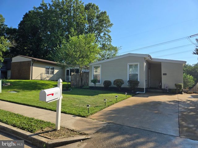 12702 TORRINGTON ST, Woodbridge, VA 22192