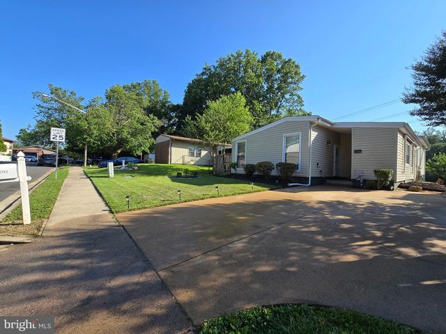 12702 TORRINGTON ST, Woodbridge, VA 22192