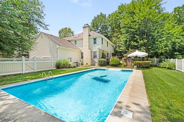 3310 Round Hill Rd, Branchburg Twp., NJ 08876