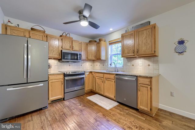 11 SUE CIRCLE, Lebanon, PA 17042