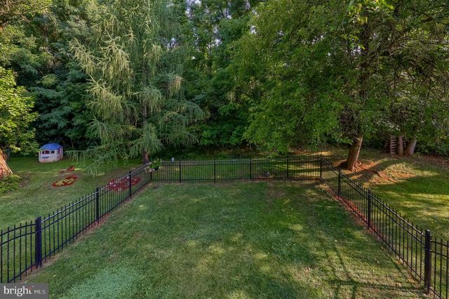 11 SUE CIRCLE, Lebanon, PA 17042
