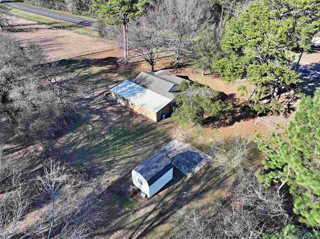 2431 N Jefferson, Mount Pleasant, TX 75455