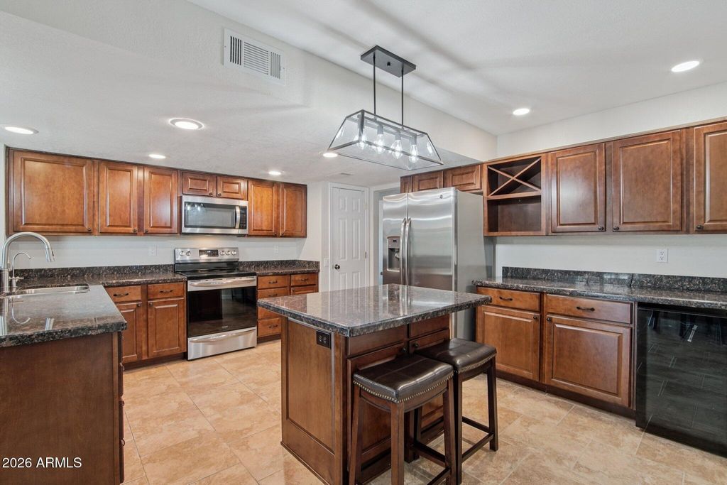 Image 11 of property listing at 17803 N 134TH Drive, Sun City West, AZ 85375