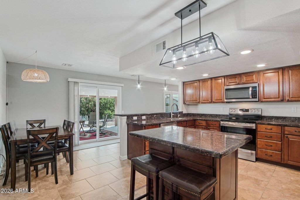 Image 13 of property listing at 17803 N 134TH Drive, Sun City West, AZ 85375