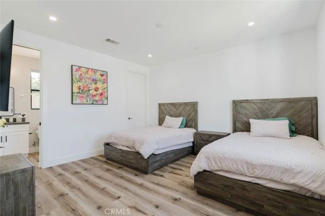 13368 Pala Avenue, Sylmar, CA 91342