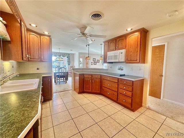 168 Donna Lea Boulevard, Amherst, NY 14221