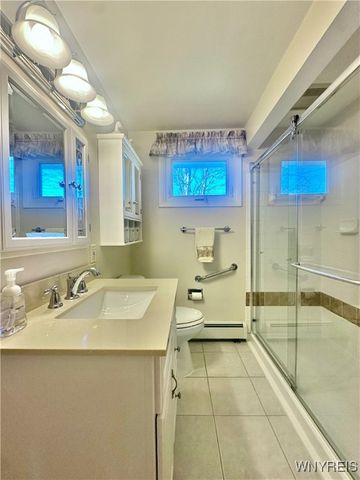 168 Donna Lea Boulevard, Amherst, NY 14221