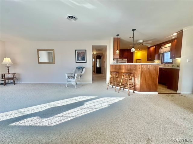 168 Donna Lea Boulevard, Amherst, NY 14221