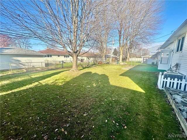 168 Donna Lea Boulevard, Amherst, NY 14221