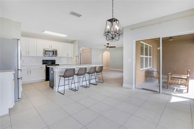 2736 SUMMERGLEN LANE, Eustis, FL 32726