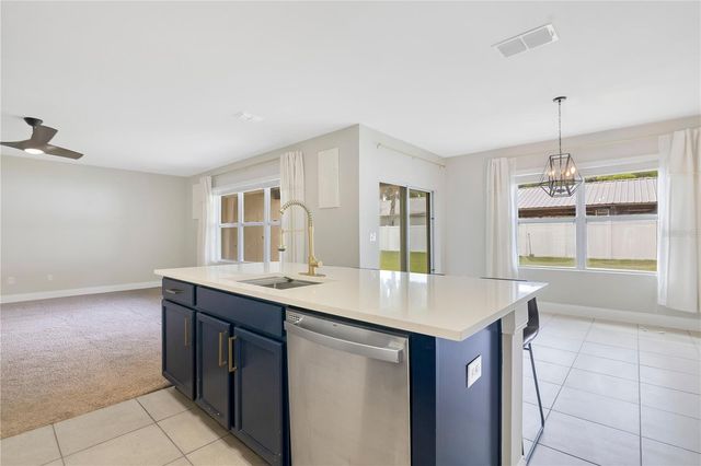 2736 SUMMERGLEN LANE, Eustis, FL 32726