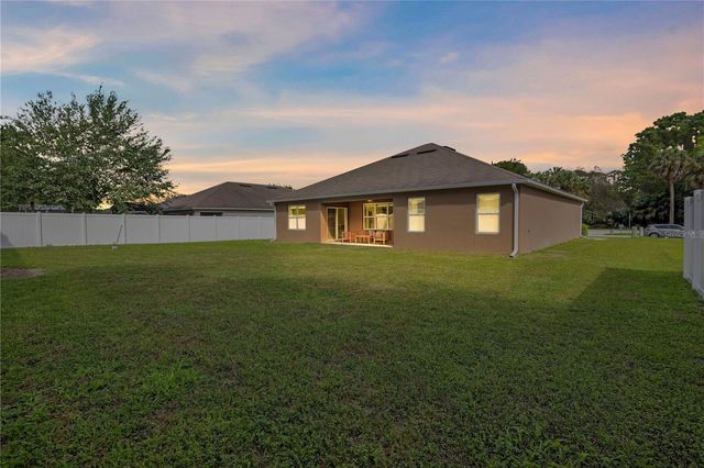 2736 SUMMERGLEN LANE, Eustis, FL 32726