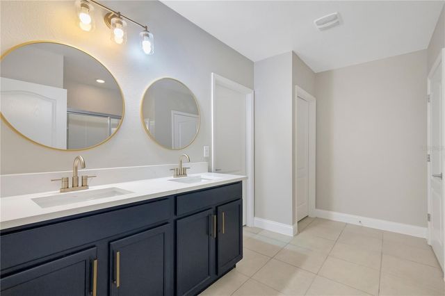 2736 SUMMERGLEN LANE, Eustis, FL 32726