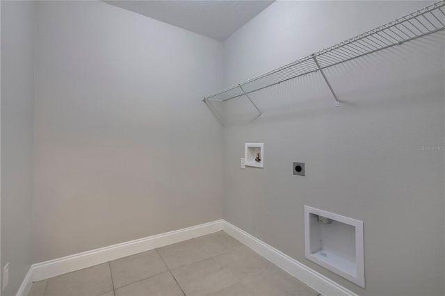 2736 SUMMERGLEN LANE, Eustis, FL 32726