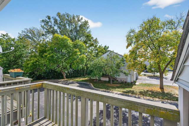 8811 42nd Avenue N, New Hope, MN 55427