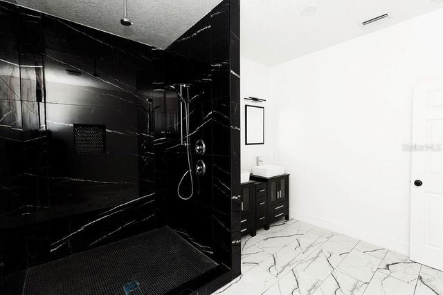 67 W 10TH STREET, Apopka, FL 32703