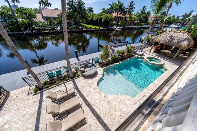 42 Nurmi Dr, Fort Lauderdale, FL 33301