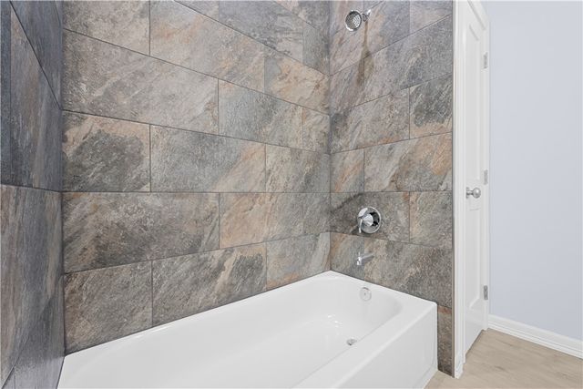 24 St Andrews Pl, Rockport, TX 78382