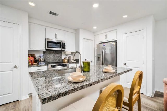 7444 Olive Grove Street, Riverside, CA 92507