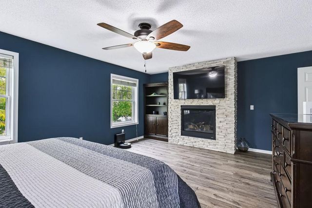 8547 Kirkwood Lane N, Maple Grove, MN 55369