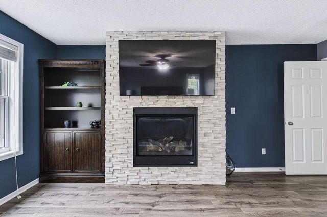 8547 Kirkwood Lane N, Maple Grove, MN 55369