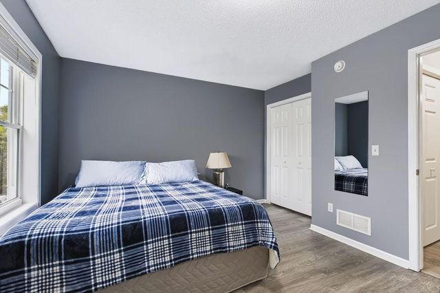 8547 Kirkwood Lane N, Maple Grove, MN 55369