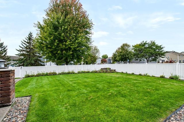 8547 Kirkwood Lane N, Maple Grove, MN 55369