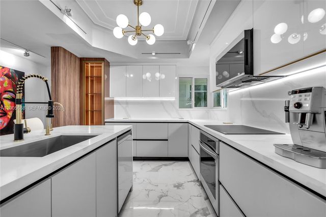 170 NW 105th St, Miami Shores, FL 33150