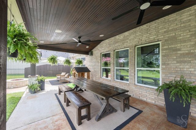 6006 Silver Thistle Lane, Fulshear, TX 77441