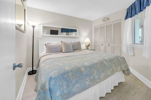 381 Santa Rosa Blvd Boulevard C207, Fort Walton Beach, FL 32548