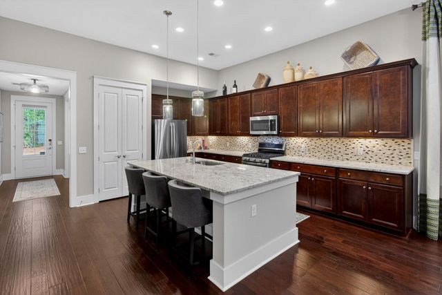 153 Village Ponds Drive, Summerville, SC 29483