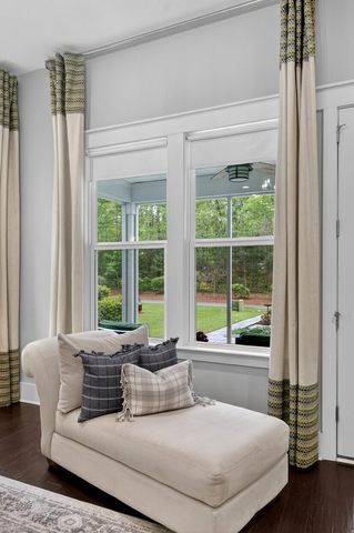 153 Village Ponds Drive, Summerville, SC 29483
