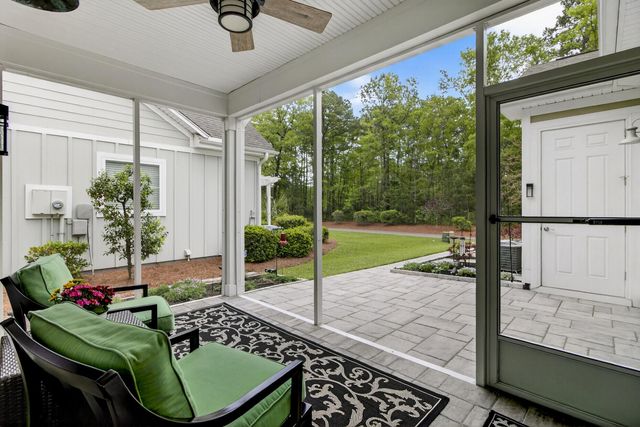 153 Village Ponds Drive, Summerville, SC 29483