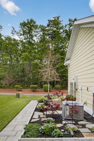 153 Village Ponds Drive, Summerville, SC 29483