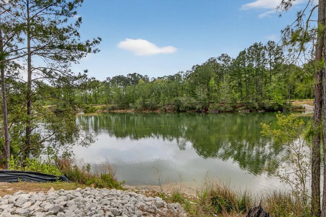 153 Village Ponds Drive, Summerville, SC 29483