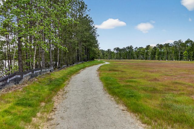 153 Village Ponds Drive, Summerville, SC 29483