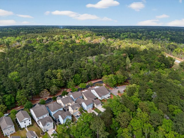 153 Village Ponds Drive, Summerville, SC 29483