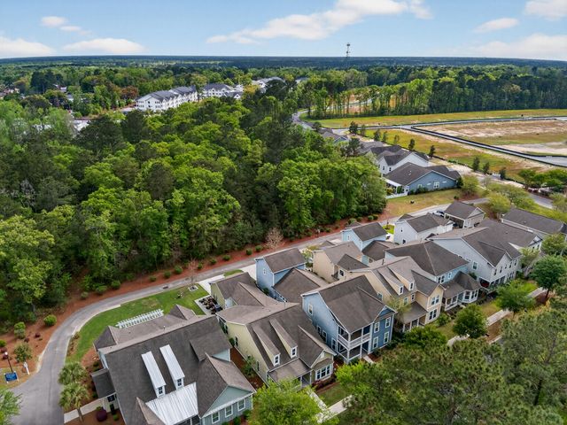 153 Village Ponds Drive, Summerville, SC 29483