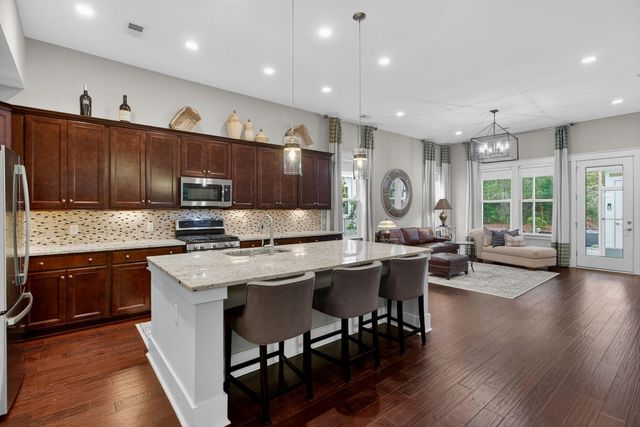 153 Village Ponds Drive, Summerville, SC 29483